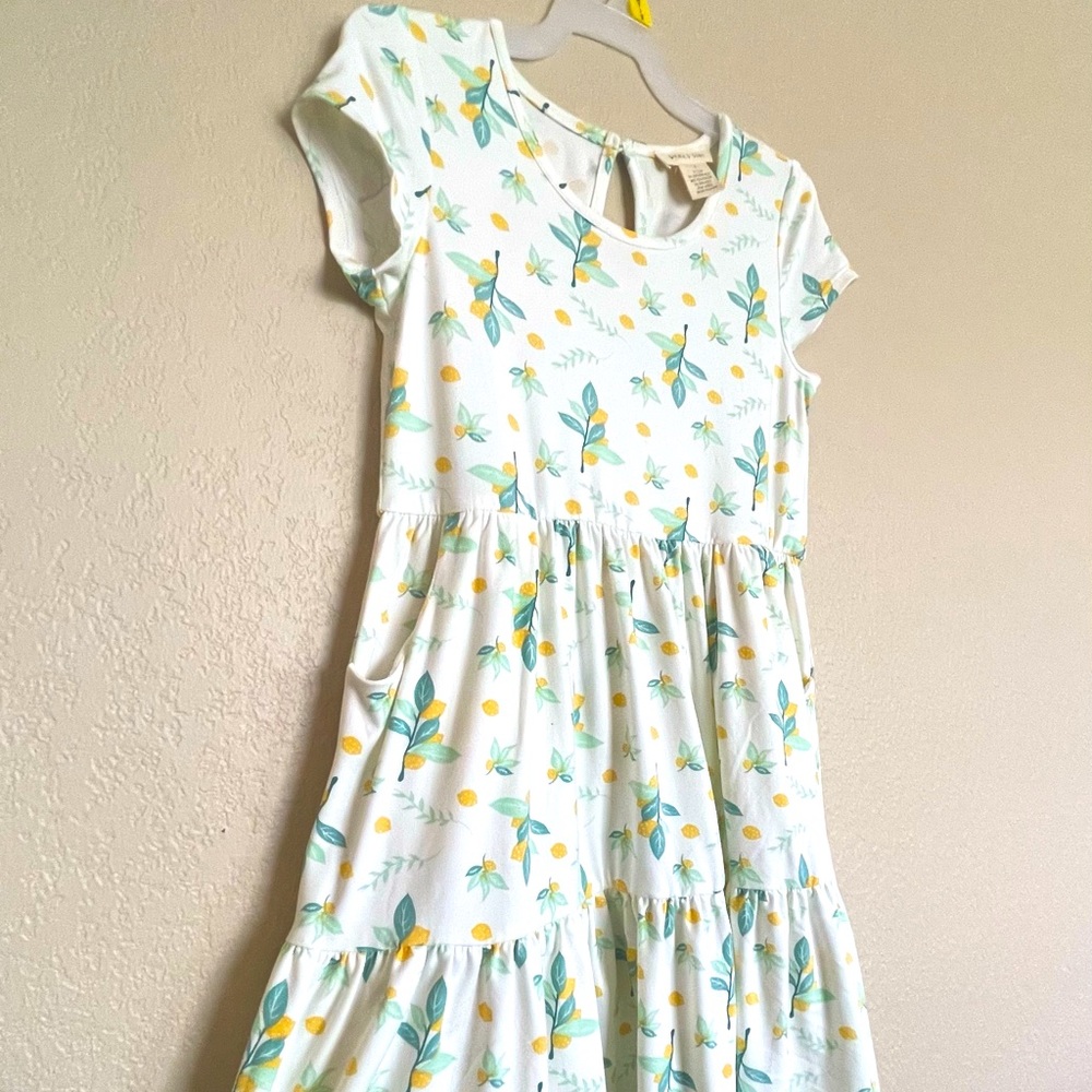 Emma & Elsa Girl Dress size 8